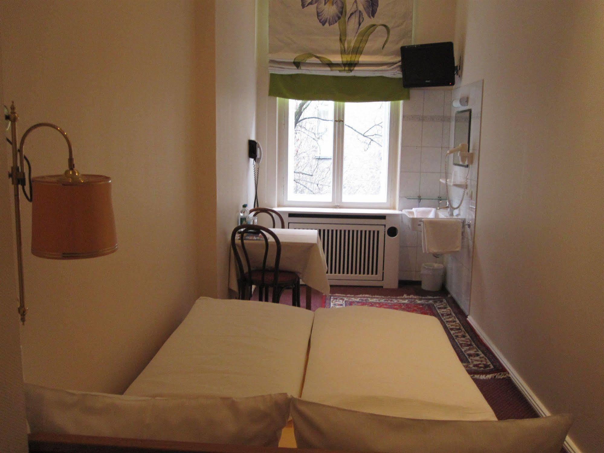 Hotel Pension Fasanenhaus Berlin Zewnętrze zdjęcie